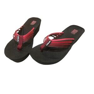Teva Mush Adapto Red Ombre Wedge Thong Flip Flop Sandals  6  Lightweight Beachy